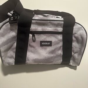 Vooray Burner Duffel Gym Bag Gray White Snow Hex Camo Weekender Airport